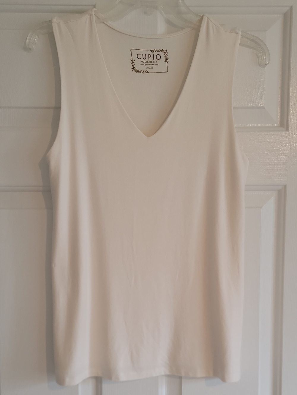 Cupio Cream V-Neck Sleeveless Tank Top, Size M, Fully Lined Front